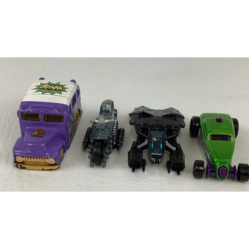 Hot Wheels DC Comics Die Cast Vehicle Lot The Bat Riddler Car Batcycle Bat Bus